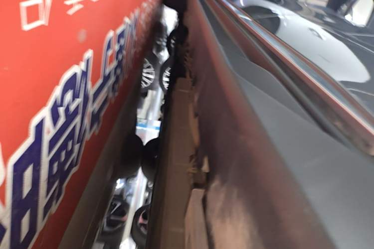 Used BYD Han 2022 DM-i 121KM Prestige Model Left Side Sill