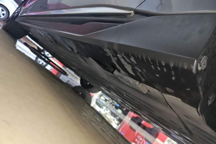 Used BYD Han 2022 DM-p 202km Four-Wheel Drive Flagship Model Left Side Sill