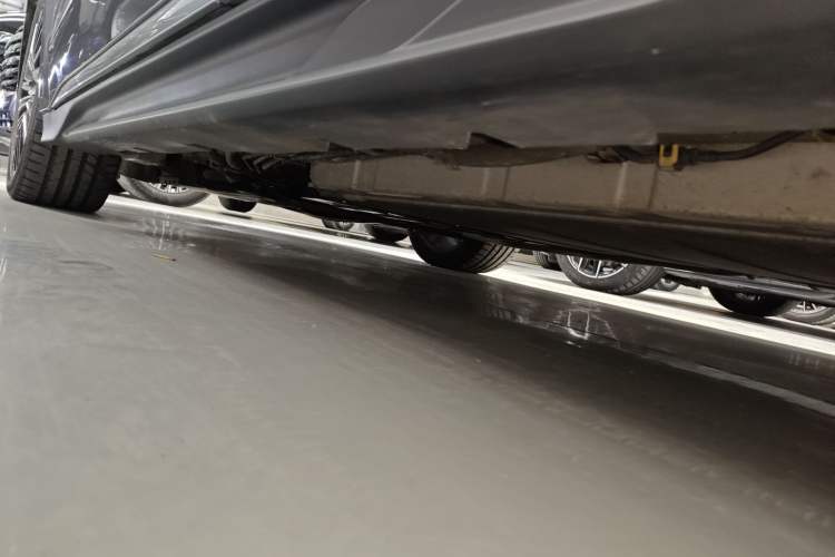Used BYD Han 2022 DM-i 121KM Luxury Model Left Side Sill