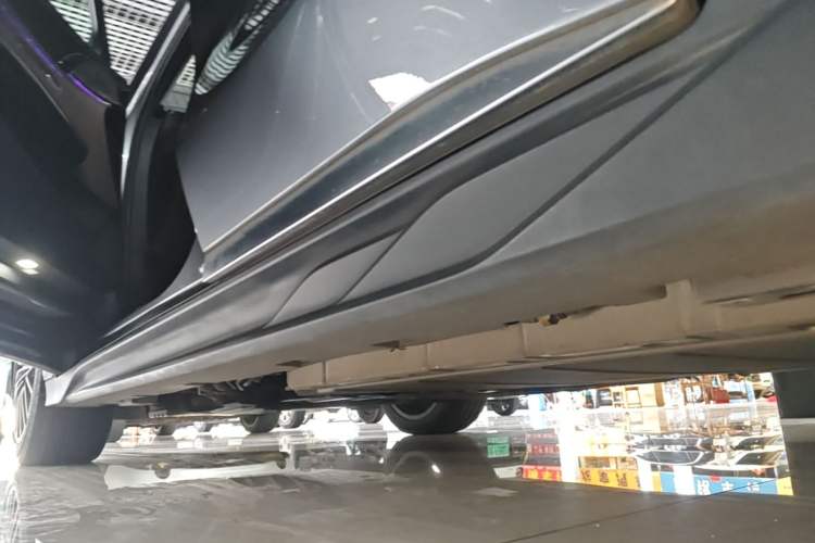 Used BYD Han 2022 DM-i 121KM Luxury Model Left Side Sill