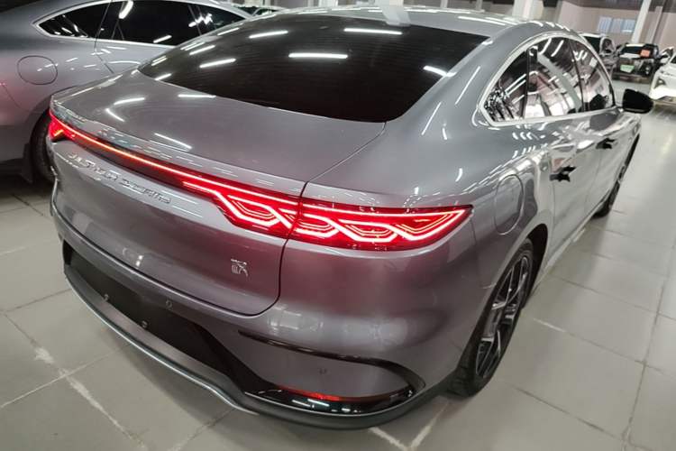 Used BYD Han 2022 EV Genesis Edition 715 km Front-Wheel-Drive Flagship Model Rear Right 45 Deg