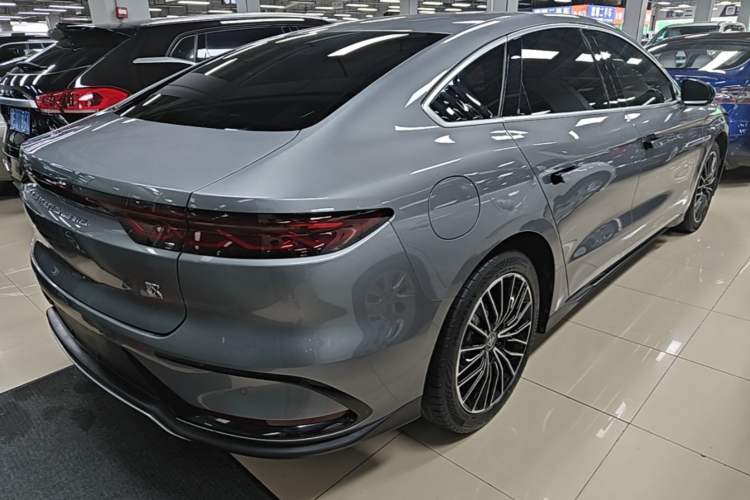 Used BYD Han 2022 DM-i 121KM Prestige Model Rear Right 45 Deg