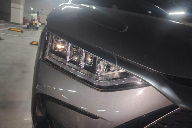 Used BYD Han 2022 DM-i 121KM Luxury Model Right Front Headlight