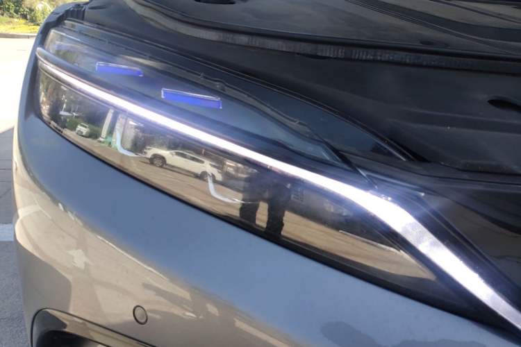 Used BYD Han 2022 EV Genesis Edition 610KM All-Wheel Drive Premium Model Right Front Headlight