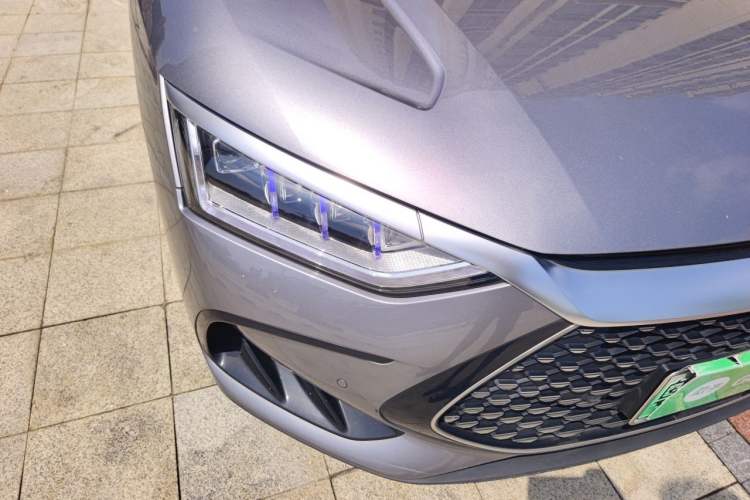 Used BYD Han 2022 DM-i 121KM Luxury Model Right Front Headlight