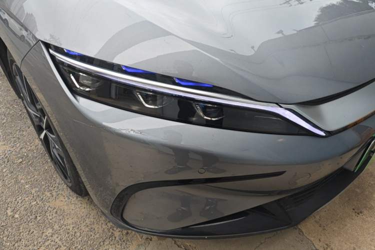 Used BYD Han 2022 EV Genesis Edition 610KM All-Wheel Drive Premium Model Right Front Headlight