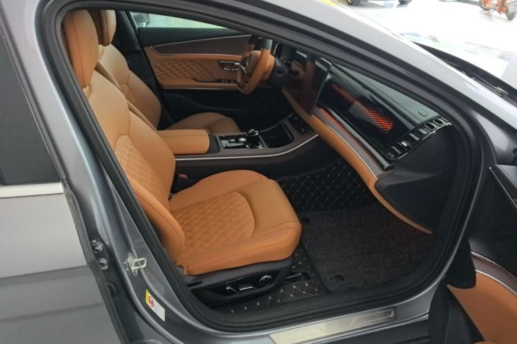 Used BYD Han 2022 DM-i 121KM Luxury Model Right Front Seat