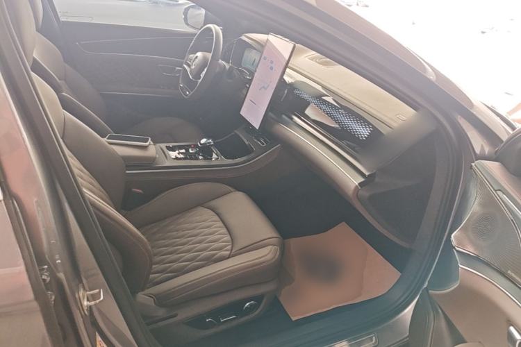 Used BYD Han 2022 EV Genesis Edition 715 km Front-Wheel-Drive Flagship Model Right Front Seat
