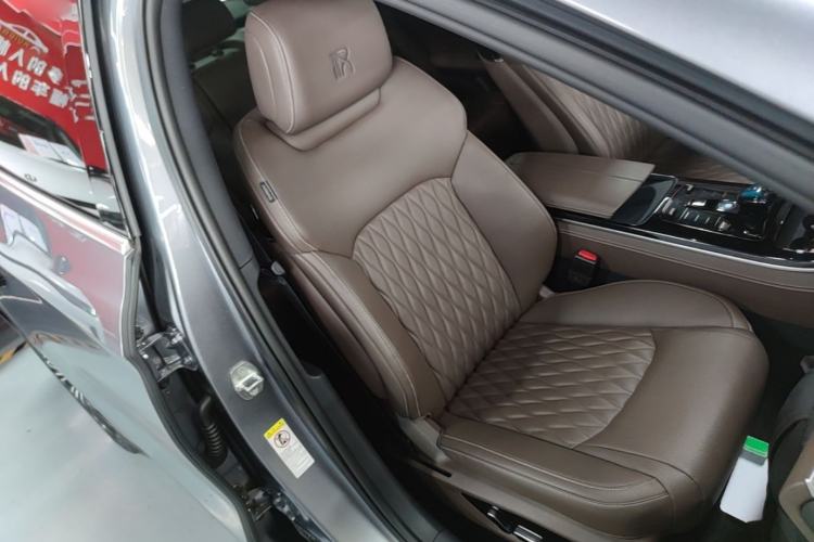 Used BYD Han 2022 DM-i 121KM Prestige Model Right Front Seat