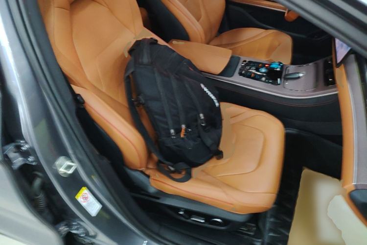 Used BYD Han 2022 DM-i 121KM Luxury Model Right Front Seat