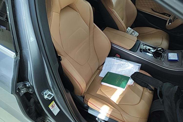 Used BYD Han 2022 DM-p 202km Four-Wheel Drive Flagship Model Right Front Seat