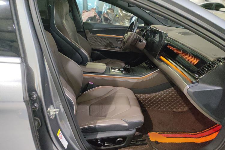 Used BYD Han 2022 DM-i 121KM Luxury Model Right Front Seat