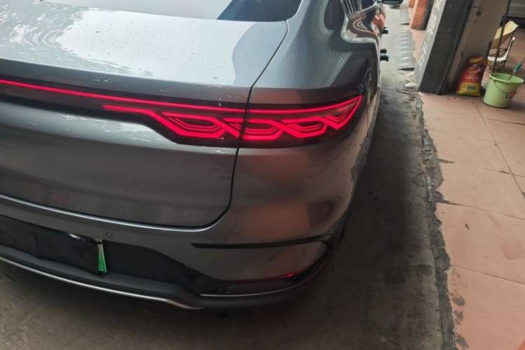 Used BYD Han 2022 DM-i 121KM Luxury Model Right Rear Taillight