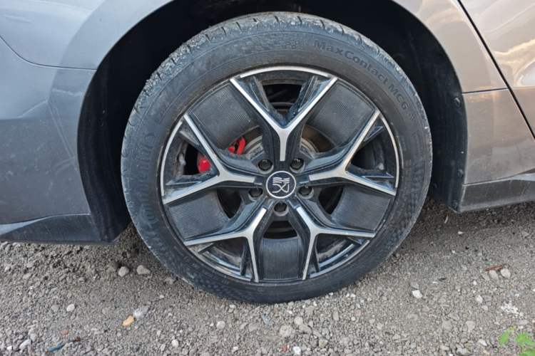 Used BYD Han 2022 EV Genesis Edition 715KM Front-Wheel-Drive Prestige Model Right Rear Wheel Hub