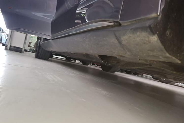 Used BYD Han 2022 EV Genesis Edition 715KM Front-Wheel-Drive Prestige Model Right Side Sill