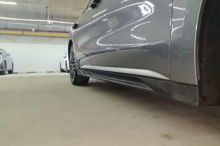 Used BYD Han 2022 DM-i 121KM Luxury Model Right Side Sill