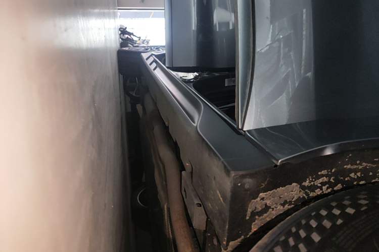 Used BYD Han 2022 DM-i 121KM Luxury Model Right Side Sill