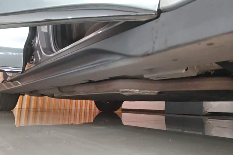 Used BYD Han 2022 DM-i 121KM Luxury Model Right Side Sill