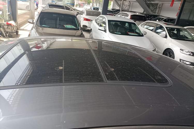 Used BYD Han 2022 DM-i 121KM Prestige Model Roof