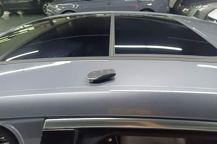 Used BYD Han 2022 DM-i 121KM Prestige Model Roof
