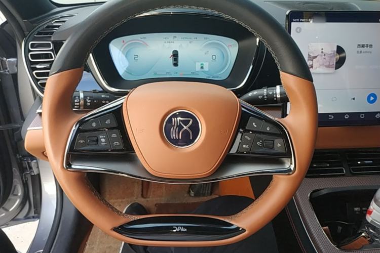 Used BYD Han 2022 DM-i 121KM Luxury Model Steering Wheel