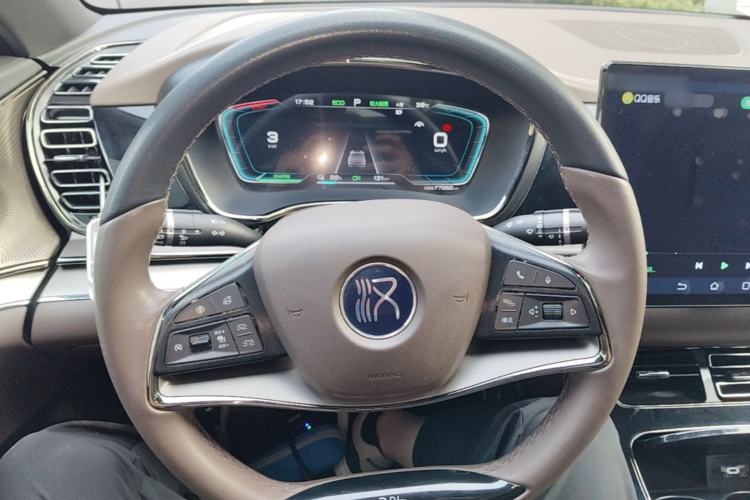Used BYD Han 2022 EV Genesis Edition 715KM Front-Wheel-Drive Prestige Model Steering Wheel