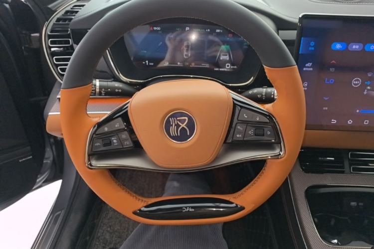Used BYD Han 2022 DM-i 121KM Luxury Model Steering Wheel