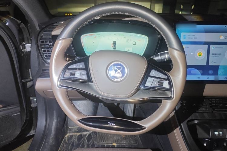 Used BYD Han 2022 DM-i 121KM Luxury Model Steering Wheel