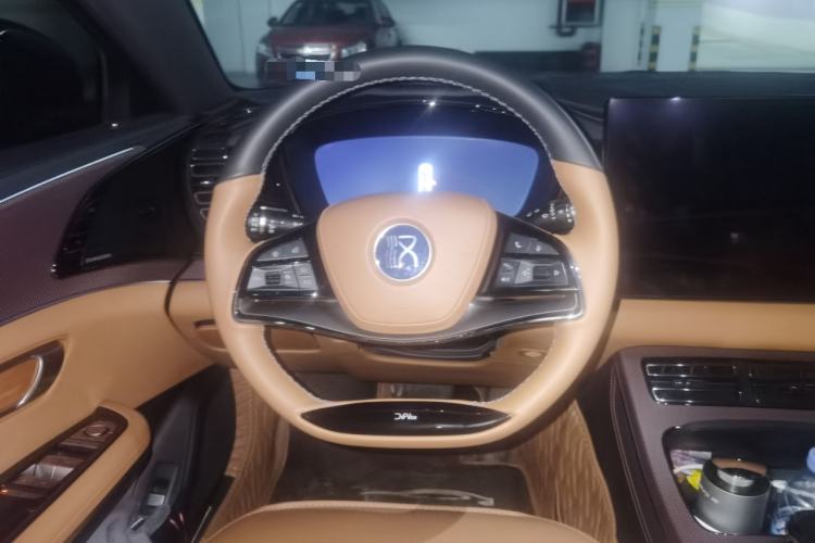 Used BYD Han 2022 DM-i 121KM Luxury Model Steering Wheel