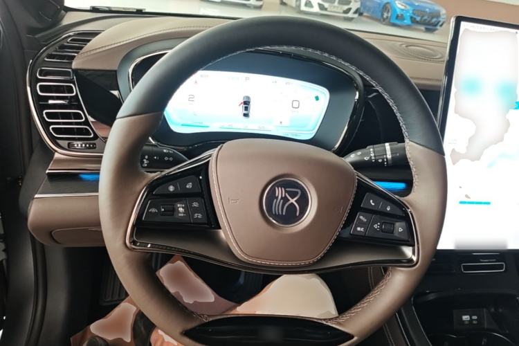 Used BYD Han 2022 EV Genesis Edition 715 km Front-Wheel-Drive Flagship Model Steering Wheel