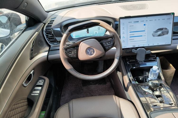 Used BYD Han 2022 DM-i 121KM Prestige Model Steering Wheel