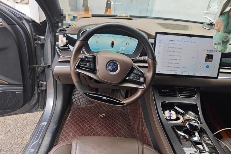 Used BYD Han 2022 EV Genesis Edition 610KM All-Wheel Drive Premium Model Steering Wheel