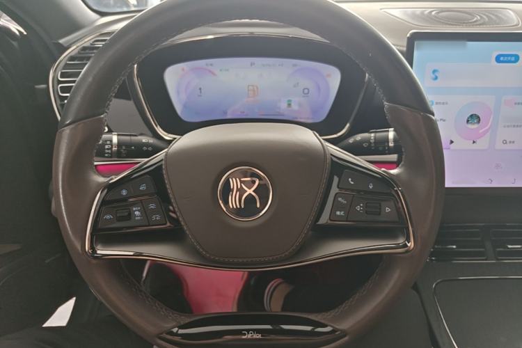 Used BYD Han 2022 DM-i 121KM Luxury Model Steering Wheel