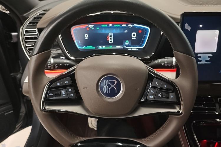 Used BYD Han 2022 EV Genesis Edition 715KM Front-Wheel-Drive Prestige Model Steering Wheel