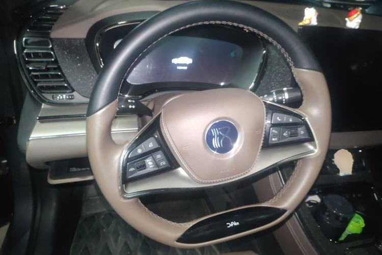 Used BYD Han 2022 DM-i 121KM Prestige Model Steering Wheel