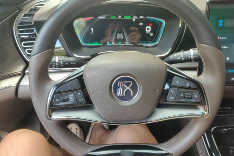 Used BYD Han 2022 EV Genesis Edition 715KM Front-Wheel-Drive Prestige Model Steering Wheel