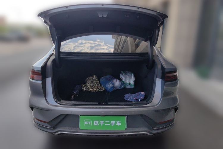 Used BYD Han 2022 DM-i 121KM Prestige Model Trunk
