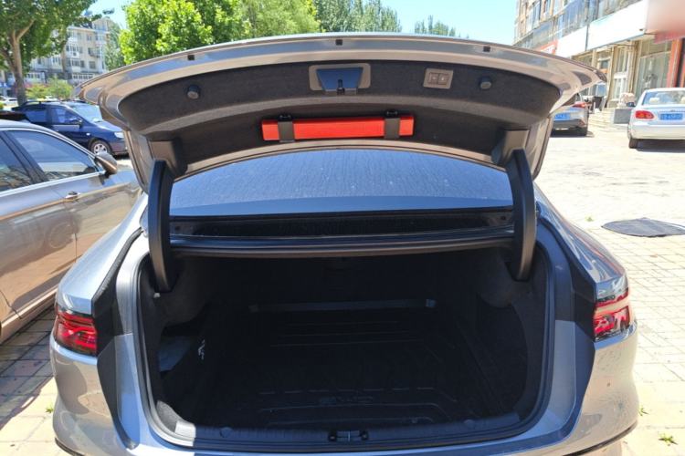 Used BYD Han 2022 DM-i 121KM Luxury Model Trunk
