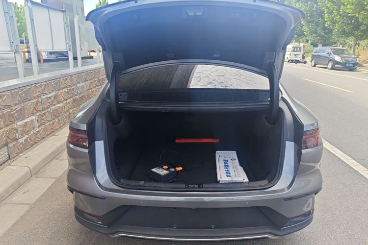 Used BYD Han 2022 DM-i 121KM Prestige Model Trunk