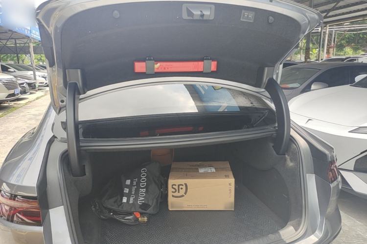 Used BYD Han 2022 DM-i 121KM Luxury Model Trunk