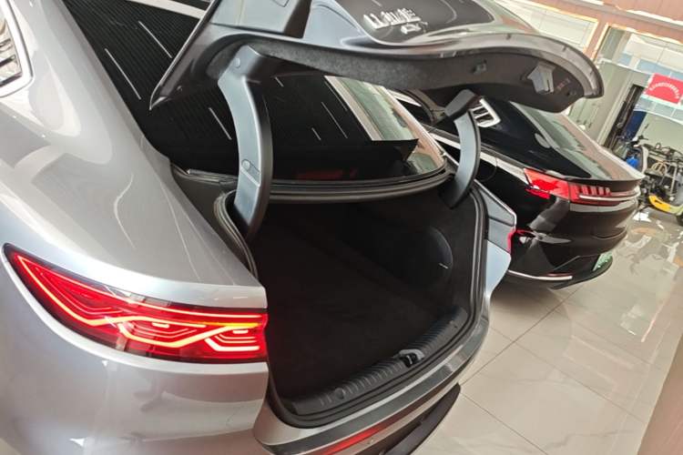 Used BYD Han 2022 EV Genesis Edition 715 km Front-Wheel-Drive Flagship Model Trunk