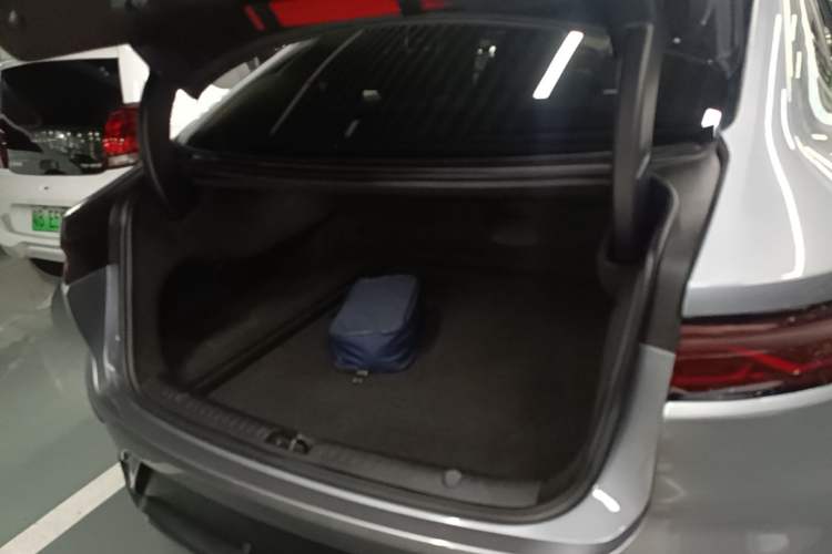 Used BYD Han 2022 DM-i 121KM Prestige Model Trunk