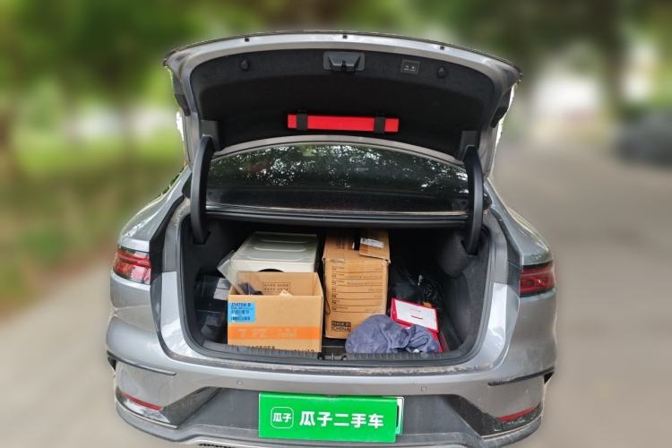 Used BYD Han 2022 DM-i 121KM Luxury Model Trunk