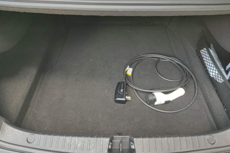 Used BYD Han 2022 EV Genesis Edition 715KM Front-Wheel-Drive Prestige Model Trunk