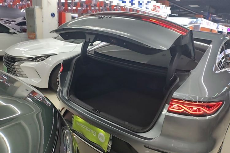 Used BYD Han 2022 DM-i 121KM Prestige Model Trunk