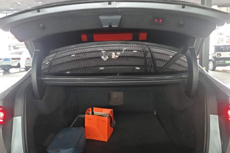 Used BYD Han 2022 DM-i 121KM Luxury Model Trunk