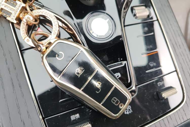 Used BYD Han 2022 EV Genesis Edition 610KM All-Wheel Drive Premium Model Vehicle Key