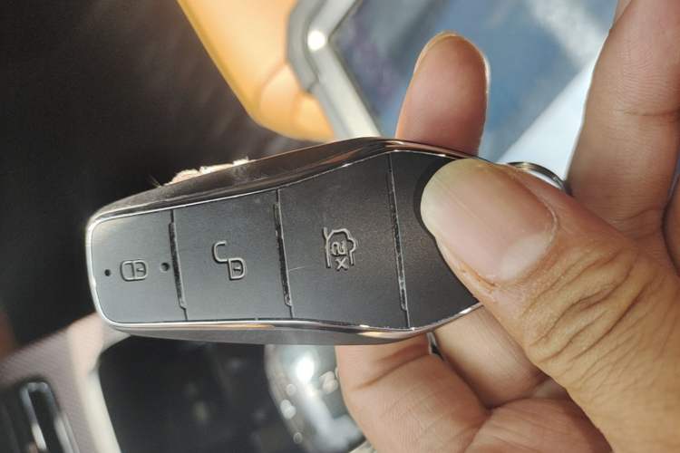 Used BYD Han 2022 DM-i 121KM Luxury Model Vehicle Key