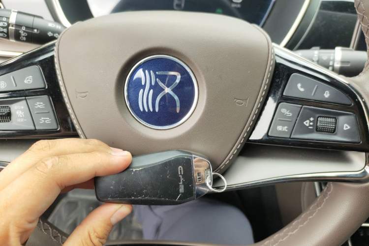 Used BYD Han 2022 DM-i 121KM Prestige Model Vehicle Key