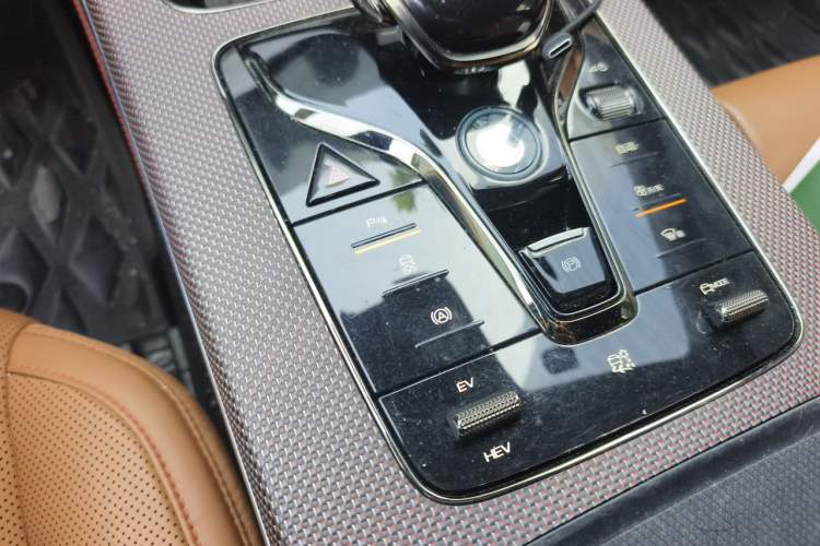 Used BYD Han 2022 DM-i 121KM Luxury Model Vehicle Key